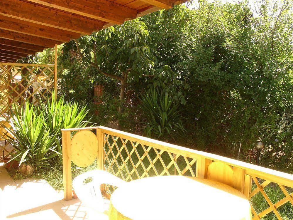 S'Alzolitta Hotel Magomadas ภายนอก รูปภาพ